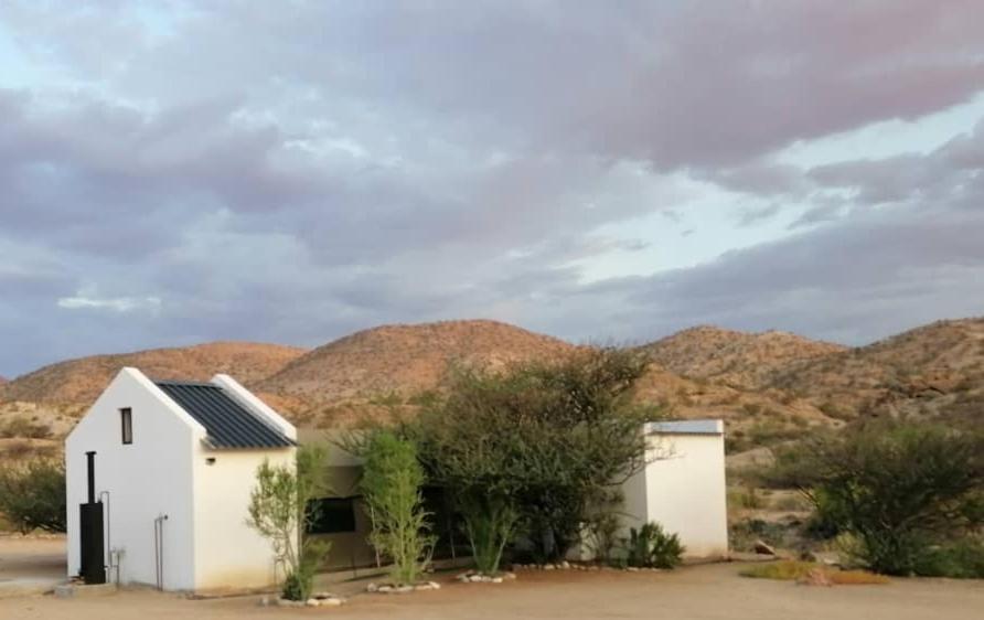 Achab Self Catering Tent Usakos Exterior photo